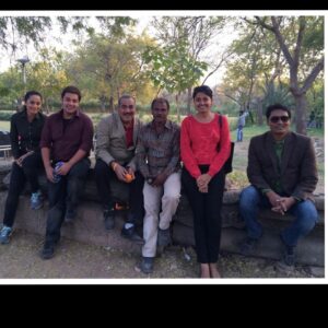 Janvi Chheda Instagram - Ahmedabad memories🤗
.
.
P.S: Daya Sir is in the 3rd pic. Hrishi Sir and Freddy Sir were not in Ahmedabad.
.
.
On popular demand, I’m posting these old pics. This is my personal collection. I cant go back in time and click more or with particular cops. Try to understand that.
.
.
#behindthescenes #cid #cidshoot #nofilter #noedit