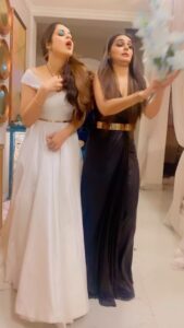 Jigyasa Singh Instagram - Role swap with @rachana.mistry.1604 👼😈

🤪❤️