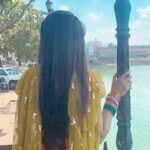 Jigyasa Singh Instagram - 💛🌸