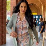 Kamya Punjabi Instagram - #inbetweentheshots #reelingit 🤩 #kamyapunjabi