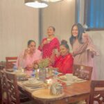 Kamya Punjabi Instagram - Not a paid promotion! Baat sachhi hai yakeen naa ho toh khud khaakar dekh lijiye ☺️ U can also call on 8097155144 to place ur order. Treat urself today with #noshejaanfood by @neerushaa_nikhat #awadhicuisine #foodlove