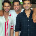 Karan Kundrra Instagram - what our mommies think we are Vs what we actually are ;)