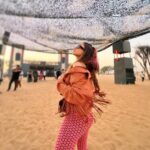 Krystle D'Souza Instagram - Ready to spread my wings and fly away 🦅 . . #musicfestival #sunset #magfields2022 #magneticfields #magneticfields2022 #yourstotake #musicfestivaloutfit #dessert @magneticfieldsfestival @budweiserindia Alsisar, Rajasthan, India
