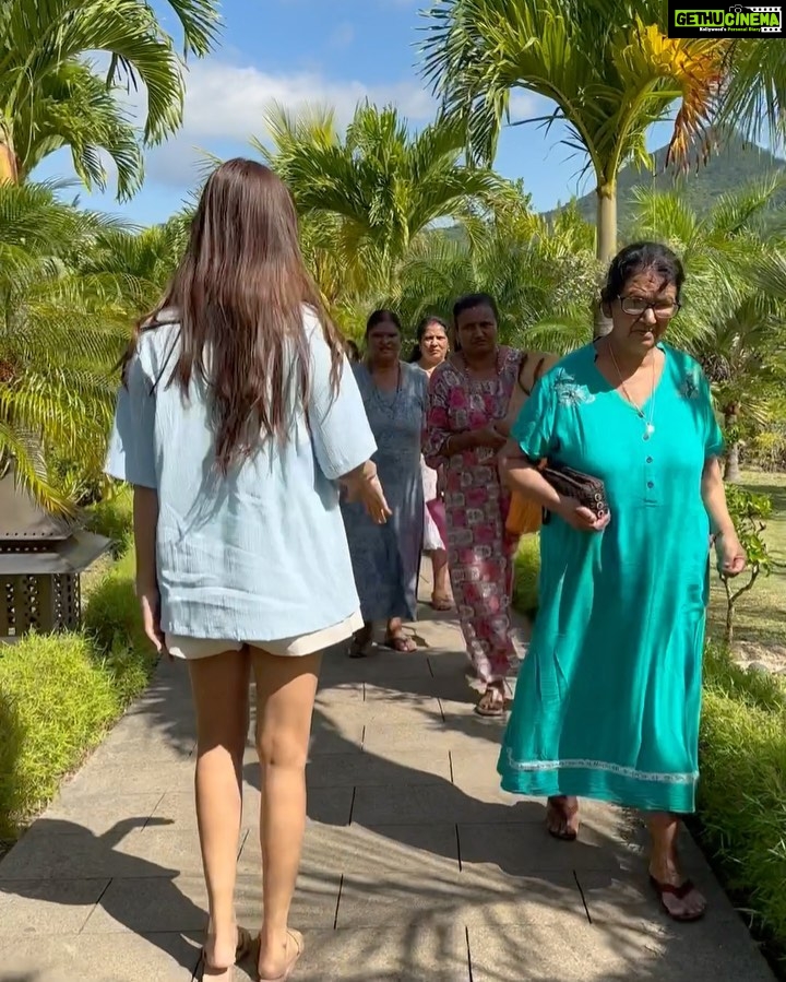 Krystle D'Souza Instagram - Todays lesson : When life gives you sugarcane make rum 🍹 . . Today at @chamarel_rum_distillerie we learned some and drank some ! #chamarelrumdistillery #rhumriechamarel #MauritiusNow #FeelOurIslandEnergy #mauritiustourism @mauritius.tourism . . TOP - @kene.co_ x @vblitzcommunications 💙 Rhumerie de Chamarel