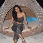 Madhurima Tuli Instagram - Reminiscing old but not so old memories ❤️❤️ #maldives #you #beauty