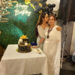 Madirakshi Mundle Instagram - Jaaan Happy bday my life Iloveu the most❤️❤️