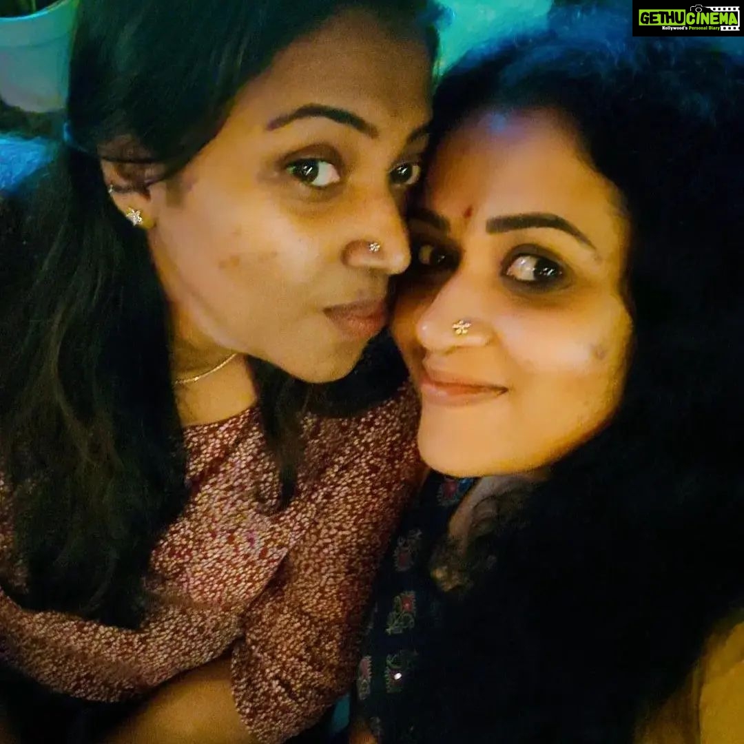 Manju Pathrose Instagram - True friends are really a blessing 🥰🥰🥰🥰 ...