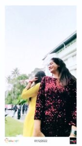 Megha Mathew Instagram - #happier #college #nostalgia #instagram #instalike #reels #reelsvideo #pecefullmind #happinessoflife #college #life #friendship #power .#friendshipgoals#lfriends .👩‍❤️‍💋‍👩