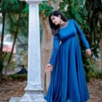 Megha Mathew Instagram - 💙💙💙 🎥 @sigin_joy 👗 @mihaara . #ree #reelsinstagram #reelitfeelit #fashionstyle #fashionable #reelsvideo #reelkarofeelkaro #instafashion #instalike #