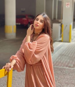 Miesha Saakshi Iyer Instagram - Dubai Vibes 🔆
.
.
.
.
.
Coord set @closet.hues 
#dubai #dubailife #dubaifashion #dubailifestyle #dubai🇦🇪 #dubaivibes #uae #ootd #fashion #style #dubaiinstagram #dubaistyle #photography #photoshoot #closethues #miesha #mieshaiyer #grateful #gratitude #thankyouforeverything 🧿💫