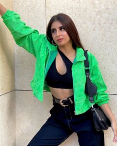 Miesha Saakshi Iyer Instagram - Dubai ✨
.
.
.
.
.
Jacket @pankhclothing 
Denim @hersheinbox 
#dubai #dubailife #dubaiphotoshoot #look #ootd #fashion #style #streetstyle #lookoftheday #streetphotography #miesha #mieshaiyer #grateful #gratitude #thankyouforeverything 🧿✨