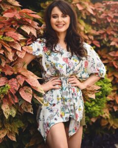 Minissha Lamba Instagram - Fresh for the weekend 💛