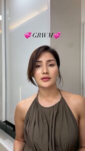 Monica Sharma Instagram - ready🕉️🖤
.
.
.
.
#reelsinstagram #reelsindia #reelsvideo #grwm #love #reelsviral