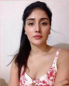 Monica Sharma Instagram - There  is  nothing  either  good  or  bad,  but  thinking  makes  it  so!

- Hamlet 😶‍🌫️
.
.
.
#shakespeare #hamlet #act2 #delhi #delhigram #friday #fridaymood #throwback #throwback🔙