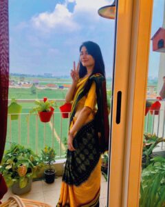 Monica Sharma Instagram - All I see are farms and peace♥️✌🏻