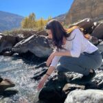 Monica Sharma Instagram - river side♥️ . . . . #riverside #river #riverfront #nature #naturephotography #naturelovers #naturelover #natureshots #natureshot #instagood #instafashion #instafashion #instastyle #instamood #hills #hillstation #naturegram Kaza