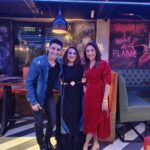 Mouli Ganguly Instagram - Its all about last nite Munni 's @munishakhatwani bday 🥳 . Thanku @charulmalik for these lovely candid clicks ❤️ Juhu, Maharashtra, India