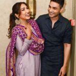 Mouli Ganguly Instagram - It's all about @saraarfeenkhan s #iftaar party Wearing @yuktaadesignerstudio Shot by @shutterjuicestudio