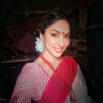 Mouli Ganguly Instagram - Shubho nobo borsho to all my Bengali friends ❤️ . #shubhonoboborsho #poilaboishak #bengalinewyear