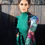 Mukti Mohan Instagram - Show up as YOU are ! #MUKTIxNORULES . . Created by @crossover_studios Outfits by @dharagandhistylist Make up by @kanika_arrora assisted by @khushh_nisd Hair by @mayurinalli_h_mua assisted by @mua_jitima photography by @shaurya_bajpai Location courtesy : @vicetapasbar
