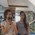 Mukti Mohan Instagram - When you end up wearing same, behaving same and thinking same, in retrospect we ask the universe, WHO ARE WE? 1. Aplu-Taplu 2. Amar-Prem 3. Ambar-dhara 4. Anju-Manju 5. Sita-Gita 6. Shakti-Mukti Who🧐 are 👭 we🤔?