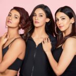 Mukti Mohan Instagram - Behene de 🌊mujhe behene de✨👭👭 . . Thank you @ridhimehraofficial for catering us together🤘🌷@neetimohan18 my princess🧚 @kmohan12 (our superwoman🦸‍♀️but always hiding behind the camera) @mohanshakti the hottie naughtie behen😘