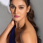 Mukti Mohan Instagram - Blue my mind 💙 Photography by @nikhilshenoyphoto Make up by @omkarvardam Hair by @mehrasilky styled by- @isolatednee assisted by- @styling_by_shruti and @aditi_08_ dress - @pridal.in Jewellery -@hybajewels