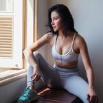Nalini Negi Instagram - JUST DO IT....💪🏻 👚 @nike 👖 @hrxbrand 👟 @adidasindia