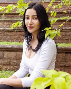 Nalini Negi Instagram - Today's perfect !!

#pictureoftheday #pictureperfect #photoshoot #pic #posing #loveforcamera #selflove #happiness #blessed #gratitude #bhfyp #nalininegi #instagood #instalove #instafashion #instalike