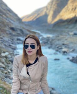 Nalini Negi Instagram - Heaven under our feet, over our heads and all around 🏔

#mountains #mountainlife #naturelover #landscape #photooftheday #travelphotography #love#outdoor#instagood #explore#bhfyp