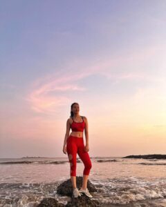 Nalini Negi Instagram - All we have is now ❤️

#sunset #sea #beach #beachvibes #run #workout #nature #love