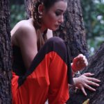 Nalini Negi Instagram - Life has no limitations.. Except for the ones you create. 🌼 #picoftheday #thoughtoftheday #ootd #instapic #instafashion #adventure #thoughts #happiness #blessed #crazy #shooting