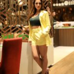 Navina Bole Instagram - In yellow. . But never mellow!!💛🧚‍♀️💥😎 Also coz a lot of you wanted full length pics in this look!❤️ Photographer: @the_pixeleyes Outfit : @a.la.modebyakanksha Styling: @style_deintrepide Make up and Hair : @sapna_celebritymakeupartist Location: @goldfinchmumbai #picsoftheday #instaphotos #instagram #instagood #newpost #newphotos #explorepage✨ #explore #navinabole #ootd #pantsuit #yellow #goodvibes #omsairam #positivevibes #tgif #keepswiping Goldfinch Hotel Mumbai
