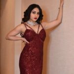 Niyati Fatnani Instagram - Roses or chillies ? You decide 🥀/🌶 Swipe👈 ______________________________________ Styled by: @praanavsrathod Wearing: @aashiluthrastore HMU &Jewellery: @makeoverbysejalthakkar and team Pc: @barkhafatnani 💫 . . . . #reddress #longhair #glamnight #niyatifatnani