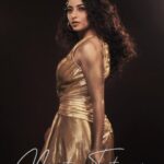 Niyati Fatnani Instagram - Am all that you think of me and so much more🌟👑🥀 . Shoot concept: @nehaadhvikmahajan @bridalsbynam . MUA, Hair & styling: @nehaadhvikmahajan . MakeUp: @myglamm . 📸: @luvisrrani . Outfit: @nikhitatandon #niyatifatnani #channamereya #makeup #ootd #nehaadhvukmahajan #bridalsbynam #myglamm #looks #fashionstyle