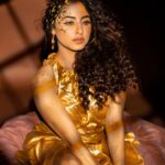 Niyati Fatnani Instagram - Eat glitter for breakfast and shine all day🌟🌟 . Shoot concept: @nehaadhvikmahajan @bridalsbynam . MUA, Hair & styling: @nehaadhvikmahajan . MakeUp: @myglamm . 📸: @luvisrrani . Outfit: @nikhitatandon #niyatifatnani #channamereya #makeup #ootd #nehaadhvukmahajan #bridalsbynam #myglamm #looks #fashionstyle