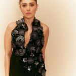 Nushrratt Bharuccha Instagram - Back in Black ✔️ Stylist : @samidha.wangnoo 𝖮𝗎𝗍𝖿𝗂𝗍 : @nachiketbarve 𝖱𝗂𝗇𝗀𝗌 : @seternals.krishasheth @karishma.joolry 𝖤𝖺𝗋𝗂𝗇𝗀𝗌 : @vinitamichaeljewelcraft HMU: @vardannayak @cheemabaljit2 📸 @kadamajay
