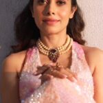 Nushrratt Bharuccha Instagram - Limited edition🌸💗 Designer: Seema Gujral Choker: @diamantinafinejewels Ring: @vinitamichaeljewelcraft Editor: @devanginishar Photographer: @shivamguptaphotography Interview: @sreemita_bhattacharya Styled by: @nidhijeswani Styling Assistant: @sushmita_makhija Makeup: @vardannayak Hairstyle:@ashwini_hairstylist PR: @spicesocial