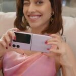 Nushrratt Bharuccha Instagram - Left, right, up or down - No matter which way you turn it, the #OPPOFindN2Flip will make you look great! Its killer looks complete any outfit! #OhSnap #BestFlipPhone #SeeMoreInASnap