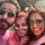 Nushrratt Bharuccha Instagram - Holi ho toh aisi ho! Nahi toh naa ho!! This mad bunch of friends who made it so special!! I love u guys!! @vijal2511 - You crazy, all heart human! Thank you for being who u are in my life! @abhishekpathakk - Yeh dostiiii hum nahi todengee!! @shivaleekaoberoi - oh my god girl!! How have we not met before and done this every weekend!! @ihansika - Ladkiii! Kahan se kaiseee yeh vibe ho gaayi! Too much fun! We have to do more of these! @rishmarochlani - I love u girl! Come on meet me now! @ching.sta @ankit_v_gupta @nishankdoshiii - My partners in all crimes ever!! 🥳