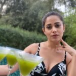 Nushrratt Bharuccha Instagram - 🍸🎶
