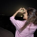 Nushrratt Bharuccha Instagram - Hanging here for the night! #MoonLove Shot on my new IPhone 13 Pro Max 😍 @apple