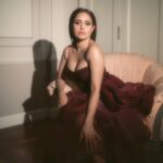 Nushrratt Bharuccha Instagram - 💭 Stylist : @samidha.wangnoo Hmu : @katiecousinsmakeup 𝖮𝗎𝗍𝖿𝗂𝗍 : @geishadesigns 𝖩𝖾𝗐𝖾𝗅𝗋𝗒: @vinitamichaeljewelcraft 📸 @amvisuals_