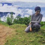 Oviya Instagram - ❤ Sending Loads of Positivity ❤ #takeiteasy #oviya #takeiteasywithoviya