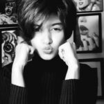 Oviya Instagram -