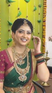 Pallavi Gowda Instagram - When he says he likes you in a saree🥰
#Crush #WeddingPhotography #SouthIndianJewellery #Saree #SareeLove