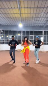 Pallavi Gowda Instagram - Post dance rehearsal 🤭
#TrendingReels #Dance
