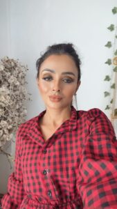 Parul Chauhan Instagram - Tried this trend 🥰🥰🥰🥰

Plz let me know guys how is it ??????
