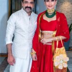Pavitra Punia Instagram - Diwali 2022 series 1 ❤️ With @sandiipsikcand and @veenaasikcand 🌸 🧿 🧿 #pavvitrapunia #eijazkhan #us #festiveready #happydiwali