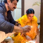 Pavitra Punia Instagram - आप सभी को हमारी तरफ़ से दिवाली की ढेर सारी शुभकामनाएँ 🪔🌺💥 शुभदीपावली 🧿 I am wearing @ghoomarjaipur_ @connectedforfashion Jewellery @maejewellery Styling @pavitrapunia_ HMUA @pavitrapunia_ 🌸 He is wearing @manyavar Styling @eijazkhan 📸 @shadank_photography 🧿 #pavvitrapunia #eijazkhan wali diwali 🪔💫 after 3 days of shopping the preparations took place and humne ghar sajaya. Zyada maine 😁🌿🌺 🧿 Mumbai - मुंबई